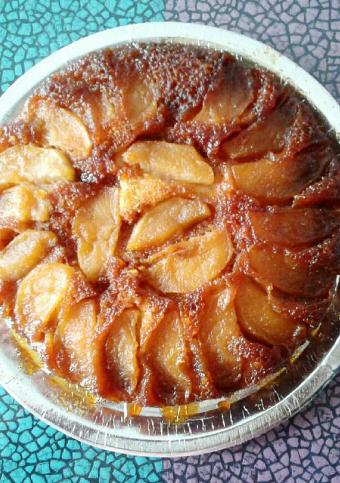 Una foto de Torta invertida de manzanas🍎