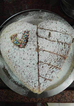 A picture of Suji 🎂 cake.