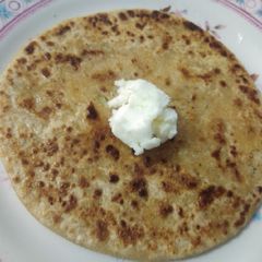 A picture of Cauliflower paratha.