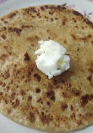 A picture of Cauliflower paratha.