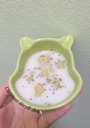 Hình của món Chè khoai dẻo cốt dừa.