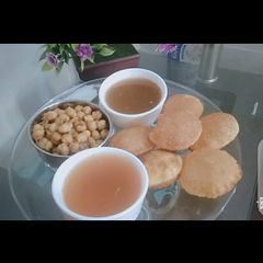 A picture of PaniPuri.