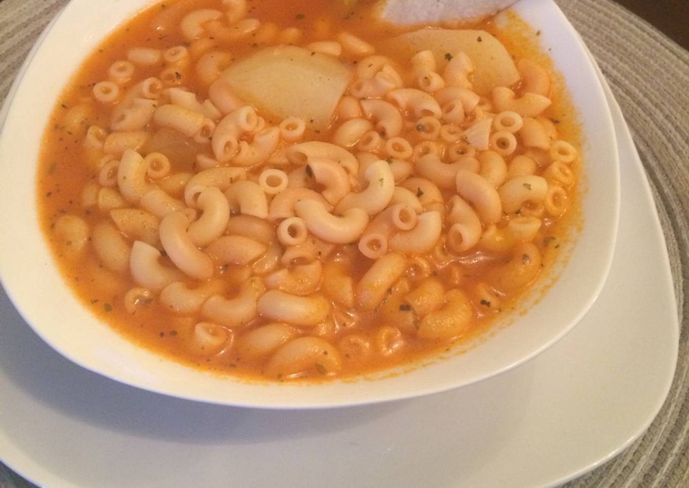 Sopa de coditos casera😋