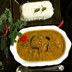 A picture of Drumstick Leaves Dal.