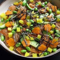 A picture of Vegan Chirashi-zushi.