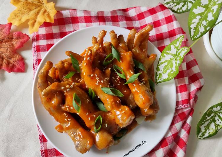 Recipe: Yummy 37. Ceker Pedas Ala Korea (Maeun Dakbal)