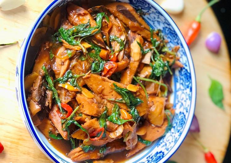 Cara Gampang Membuat Tongkol Saus Padang Anti Gagal