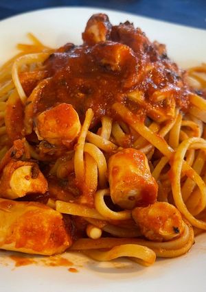 Foto di Linguine con Polpo al Sugo