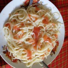 Spaghetti A picture of Spaghetti.