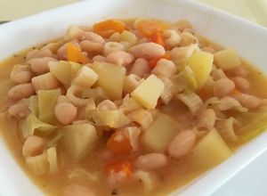 Una foto de Minestrone a mi manera