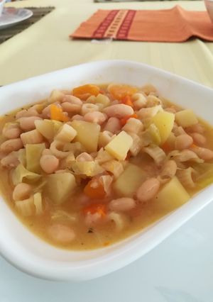 Una foto de Minestrone a mi manera