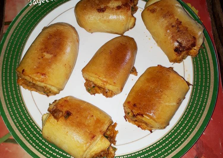 Recipe of Speedy Chicken Bread Roll