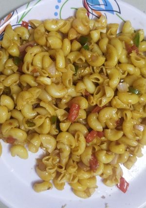 A picture of Macaroni paste.