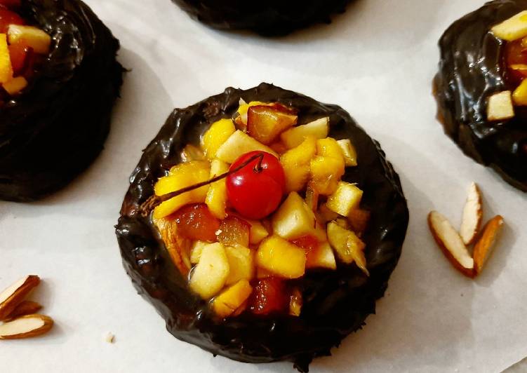 Simple Way to Make Homemade Choco Fruity Buns