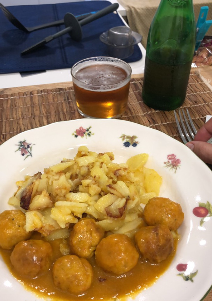 Una foto de Albóndigas en salsa