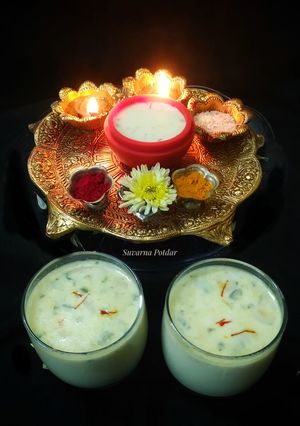 मसाला दूध (Masala Dudh Recipe In Marathi) रेसिपी चे मुख्य फोटो 
