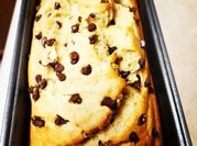A picture of chocolate chip banana bread