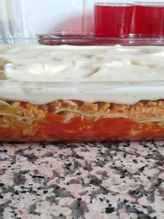 Una foto de Lasaña boloñesa