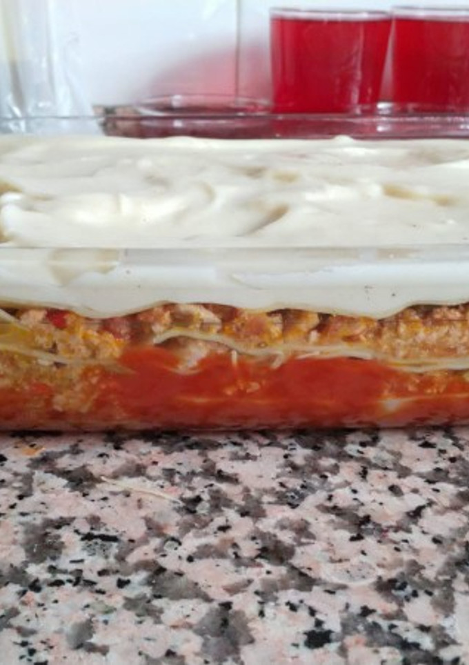 Una foto de Lasaña boloñesa