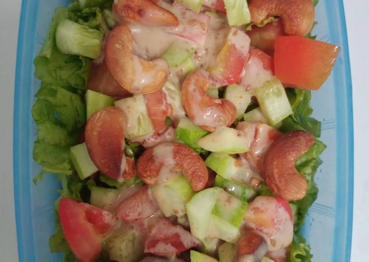 Resep Salad Wijen sangrai Wenak Enak dan Antiribet
