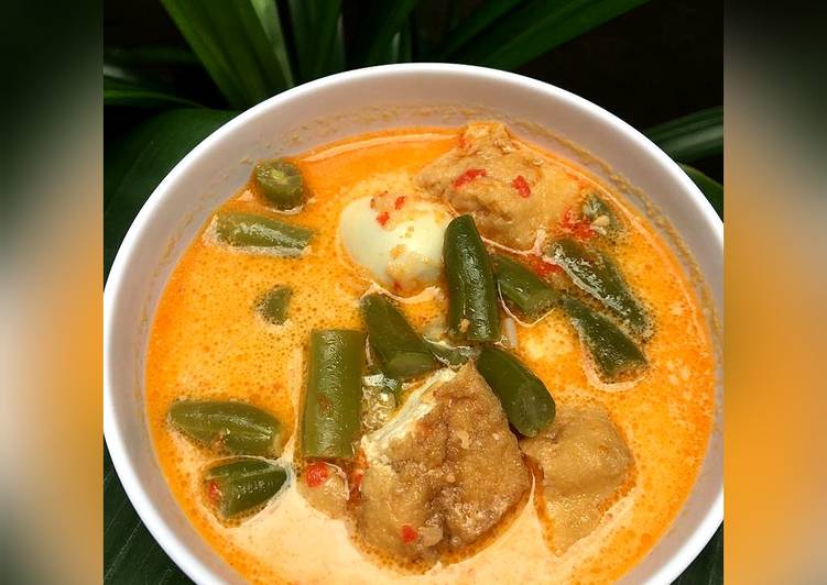 Lodeh Pedas (buncis,tahu,telurpuyuh)