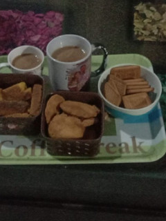अदरक वाली चाय(adrak wali chai recipe in hindi) रेसिपी मुख्य फोटो
