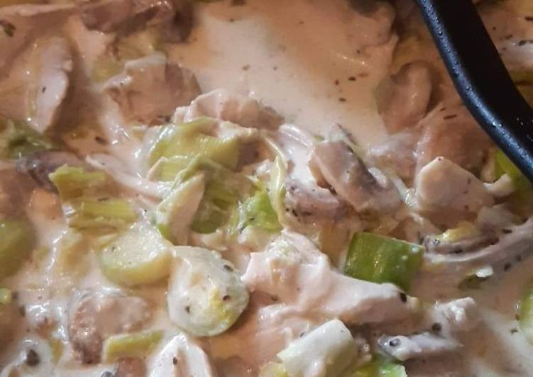 Simple Way to Prepare Any-night-of-the-week Chicken and leek stew