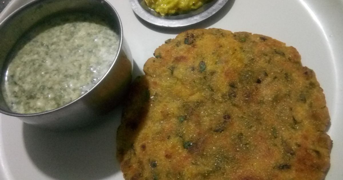 Makki Ki Methi Wali Roti Recipe by Mahi Sharma - Cookpad