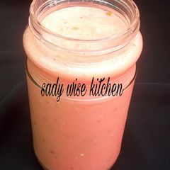 A picture of Water melon smoothie.