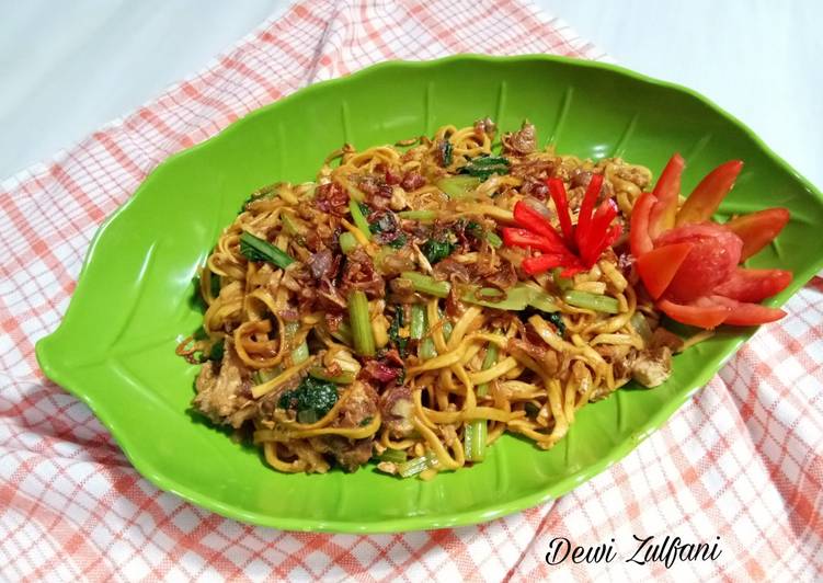 Kiat-kiat mengolah Mi Goreng Jawa legit