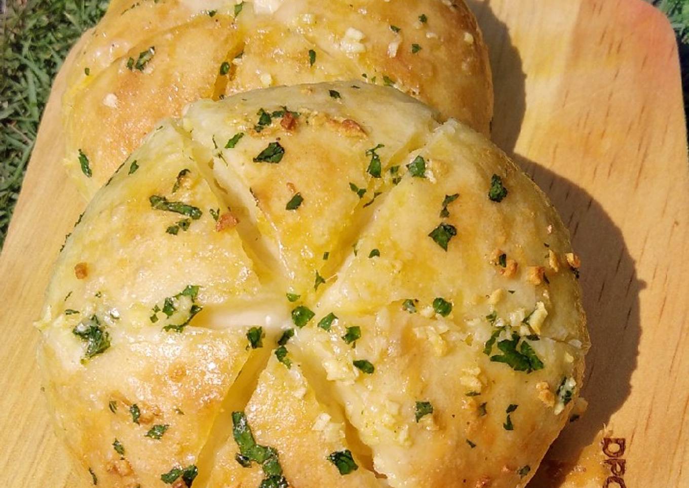 Korean Garlic Cheese Bread 🧀🥮