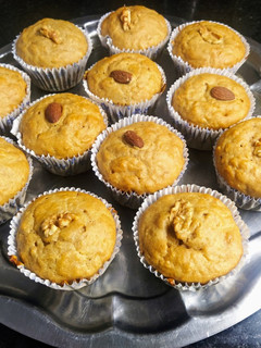 Una foto de Muffins de manzana y miel súper fáciles de hacer