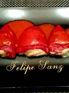 Una foto de Pimientos del piquillo rellenos de bacalao