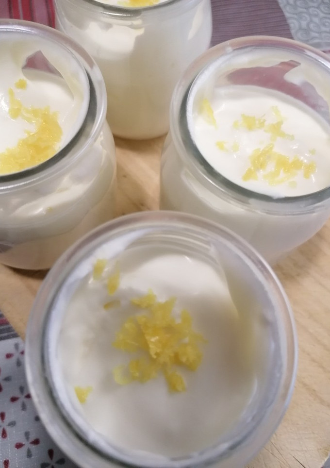 Una foto de 130. Mousse de limón