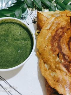 बेसन रवा डोसा (Besan rava Dosa recipe in hindi) रेसिपी मुख्य फोटो