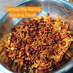 A picture of 111. Sambal Mie Kering Kacang Tanah.
