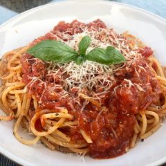 Spaghetti with tomato, chilli & garlic #mycookbook A picture of Spaghetti with tomato, chilli & garlic #mycookbook.