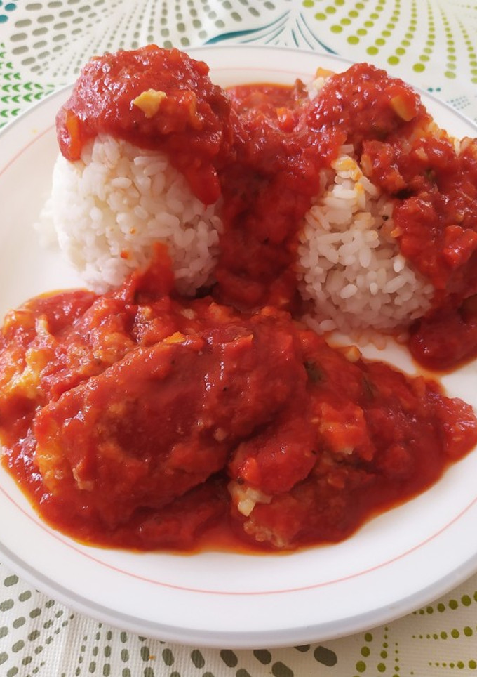 Una foto de Pimientos rellenos de bacalao con tomate casero