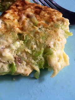 Una foto de Frittata de chayote y queso (tortilla de huevo)