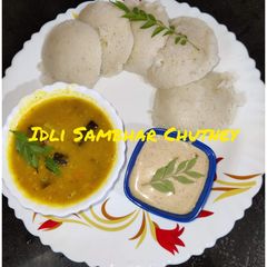 Idli Sambhar Chutney A picture of Idli Sambhar Chutney.