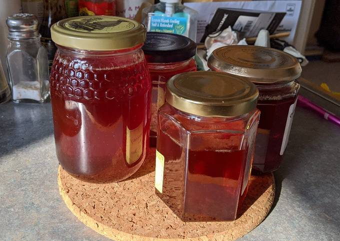 Rosehip and Apple Jelly