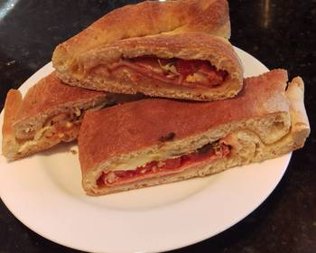 How To Serving Recipe Italian Stromboli Practical Delicious