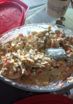 Una foto de Ensalada Rusa con Pollo