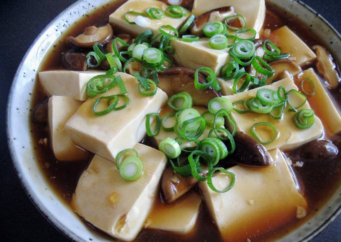 Recipe of Homemade Tofu &amp; Shiitake with Oyster Sauce