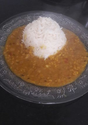 A picture of Moongi Dhuli with Rice.