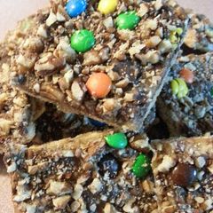 A picture of 5 -Ingredient Graham Cracker Toffee.