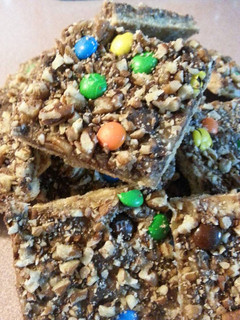 A picture of 5 -Ingredient Graham Cracker Toffee.
