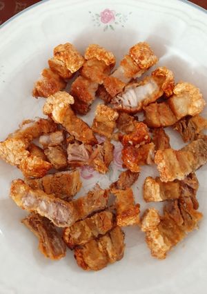 รูปของ หมูกรอบที่กรอบไม่ลืม