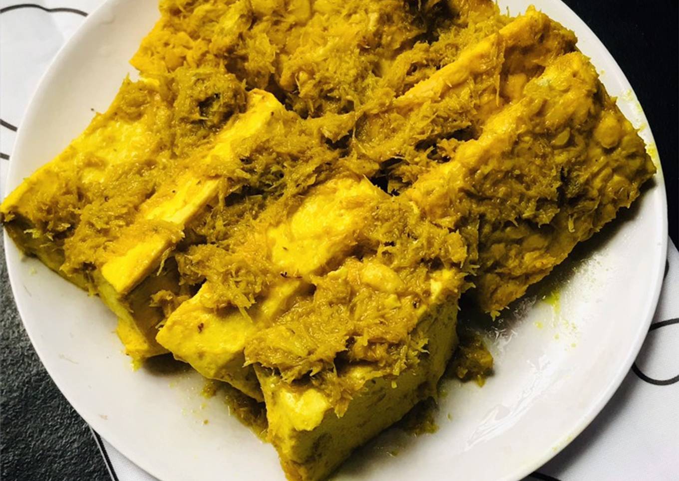Tahu Tempe Ungkep kelapa parut