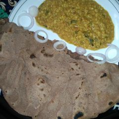 Matar daal with chawal ki roti A picture of Matar daal with chawal ki roti.